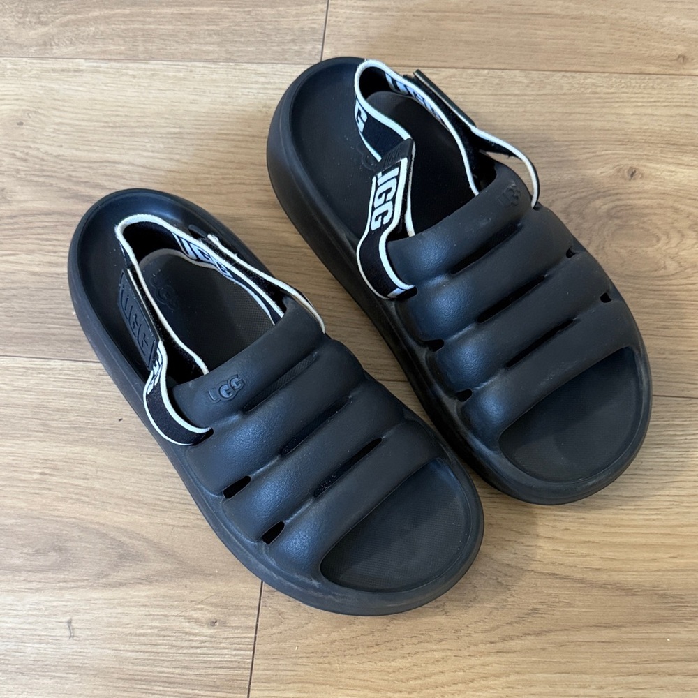 women’s UGG Sport Yeah Sandals